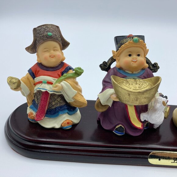 Five Prosperity God Miniture Figurines With Wooden Stand, Vintage, Handpainted - Picture 4 of 11